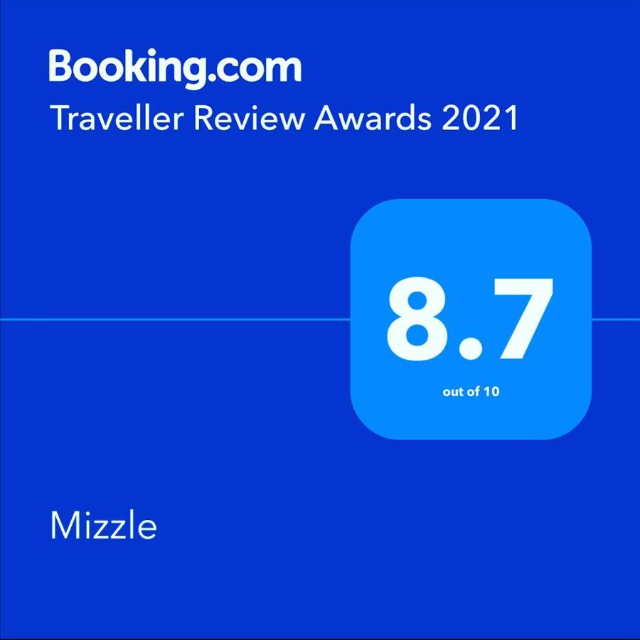 شقة Mizzle لونافالا المظهر الخارجي الصورة